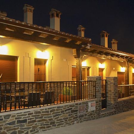 Apartamentos Rurales El Calama Сарса-де-Гранадилья Номер фото