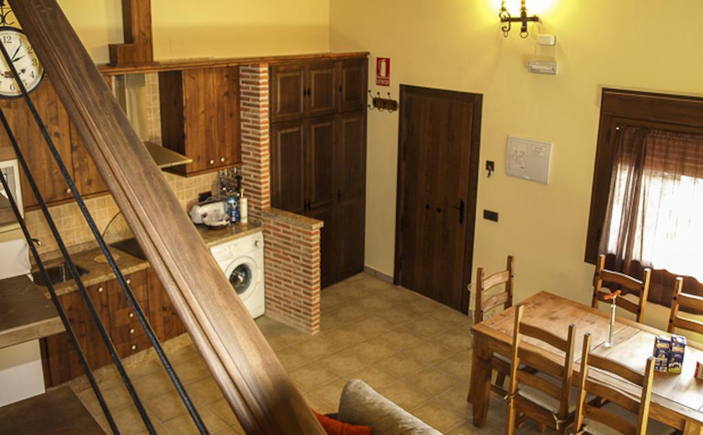 Apartamentos Rurales El Calama Сарса-де-Гранадилья Номер фото